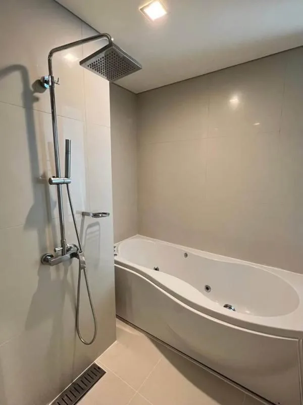 Property photos for Ivy Thonglor