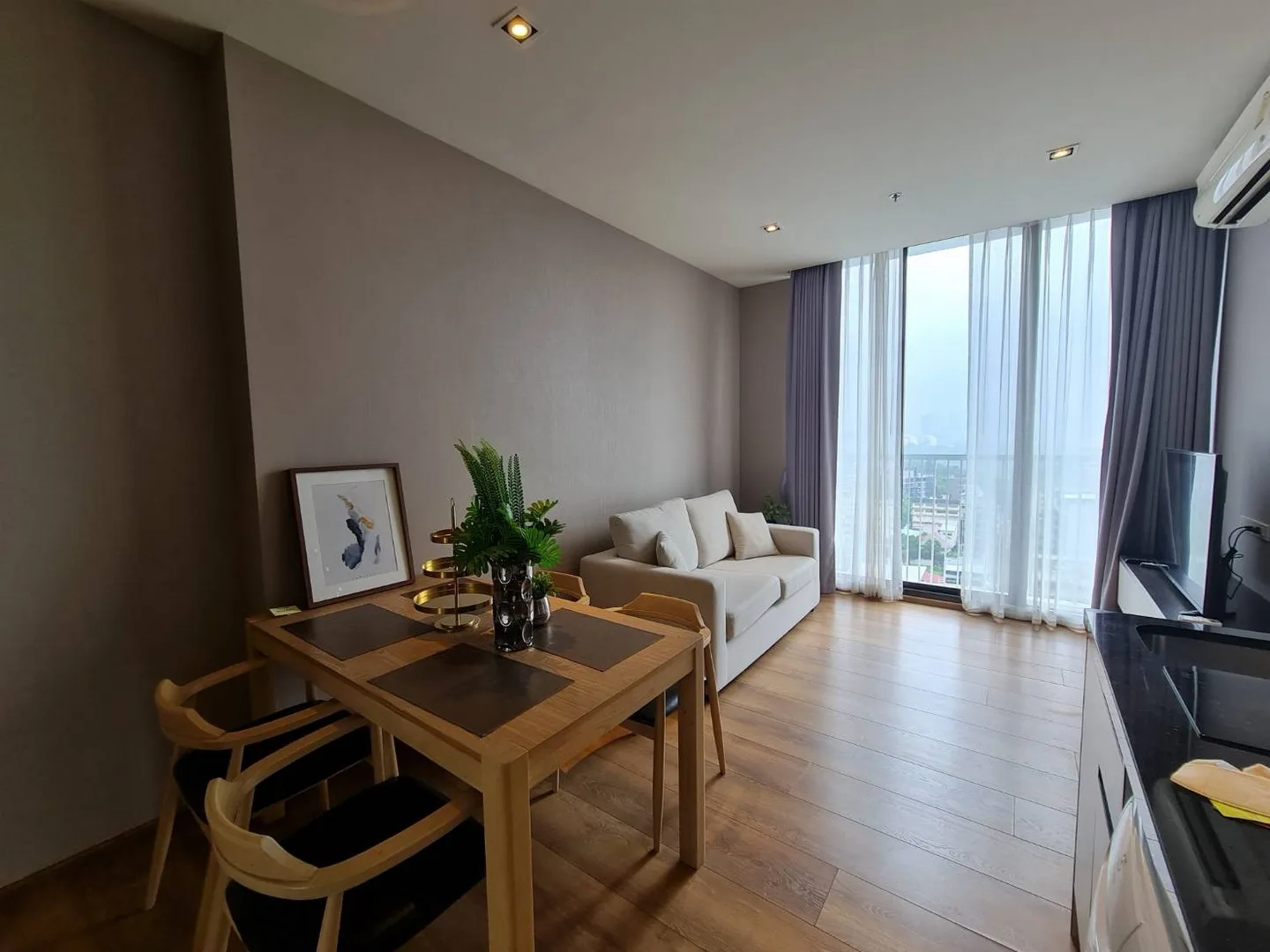 Property photos for Park Origin Phromphong