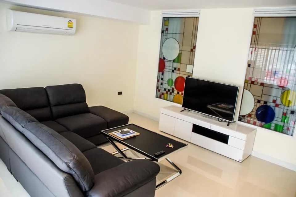 Property photos for Diamond Tower