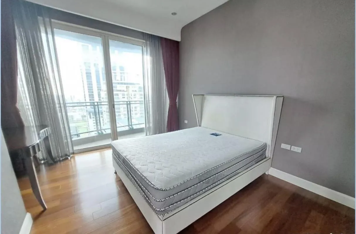 Property photos for Q Langsuan