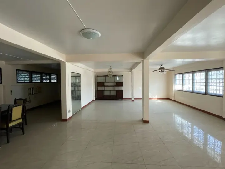 Property photos for House Ladprao 63