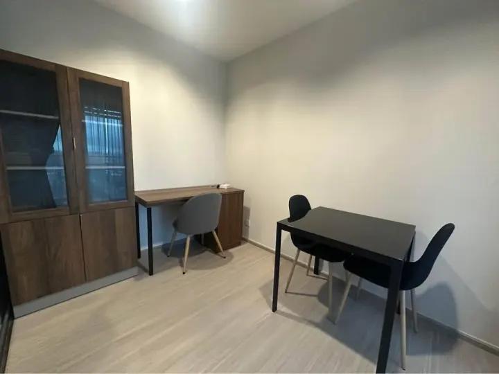 Property photos for Life Sathorn Sierra
