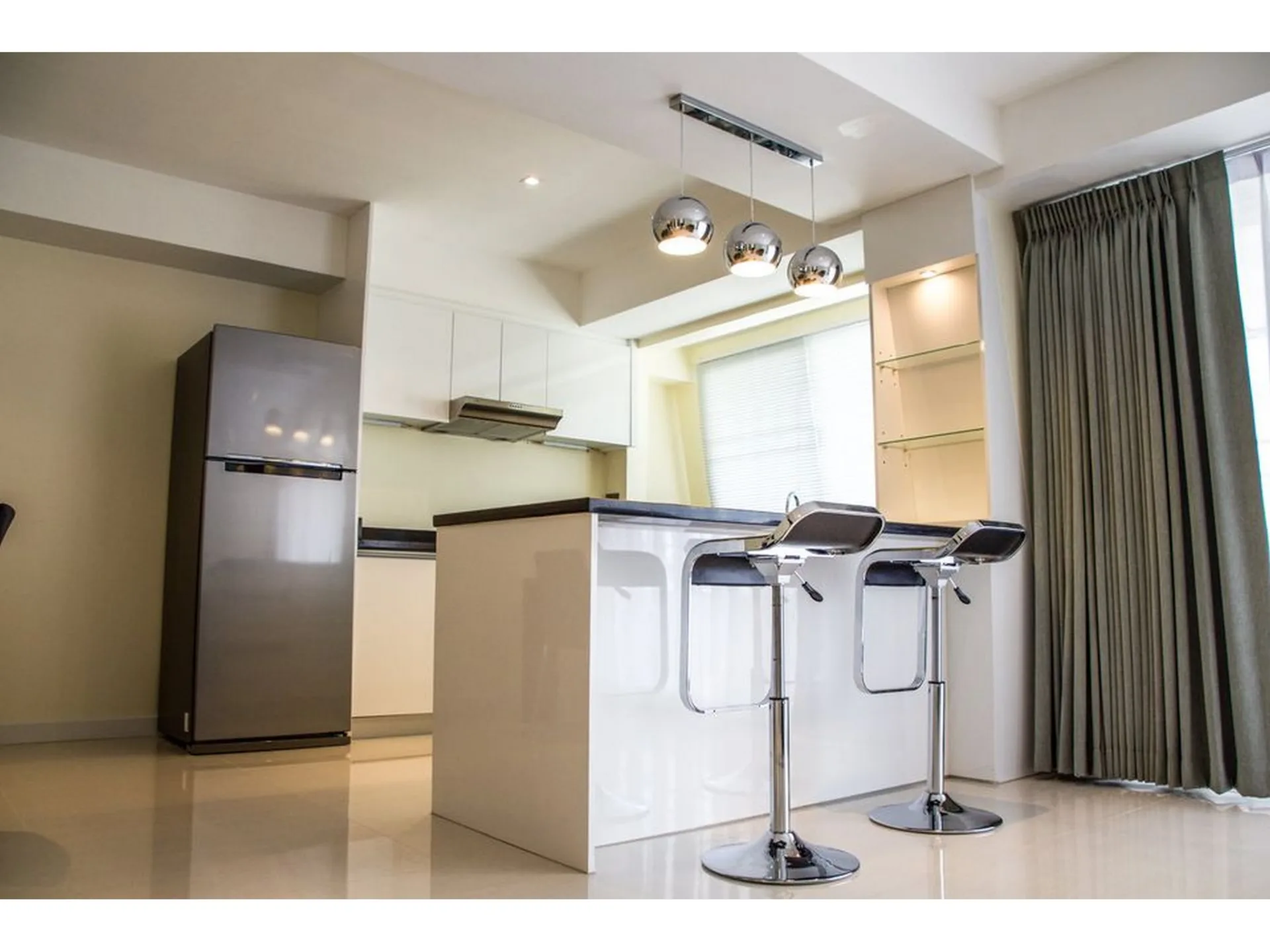 Property photos for Diamond Tower
