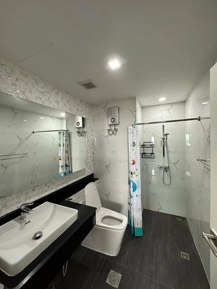 Property photos for Sathorn Gardens