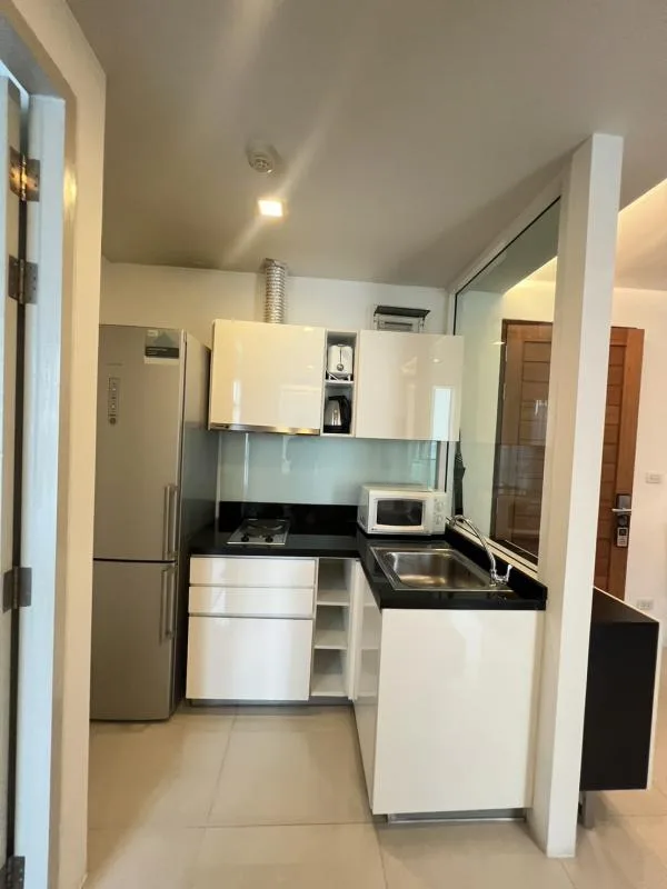 Property photos for Beverly 33