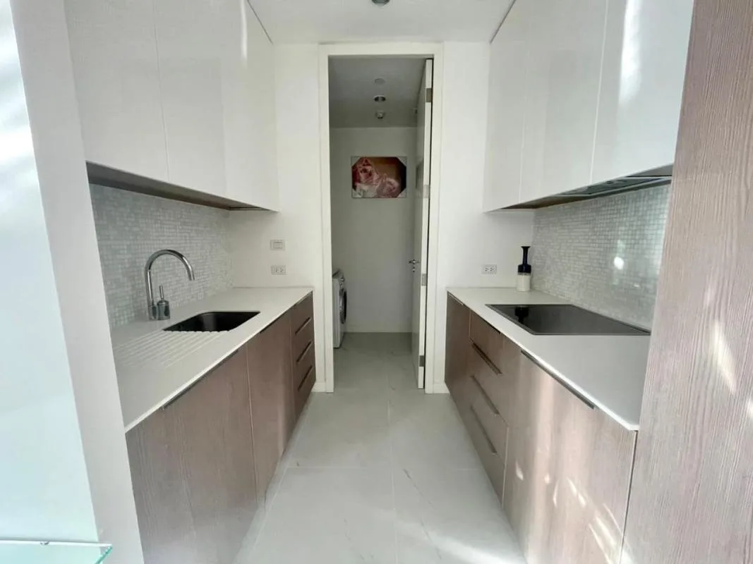 Property photos for 185 Rajadamri