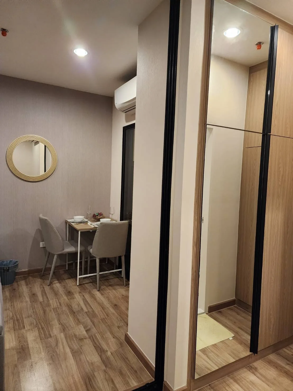 Property photos for Niche Mono Charoen Nakorn