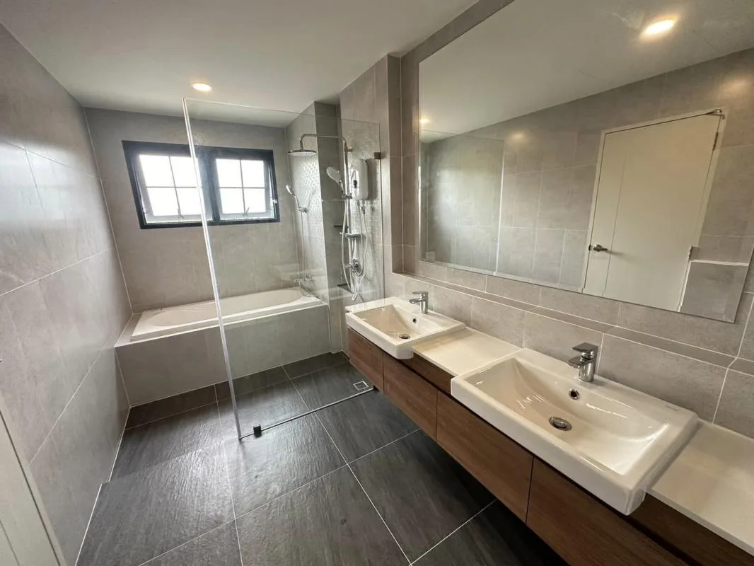 Property photos for Centro Bangna - Km.7