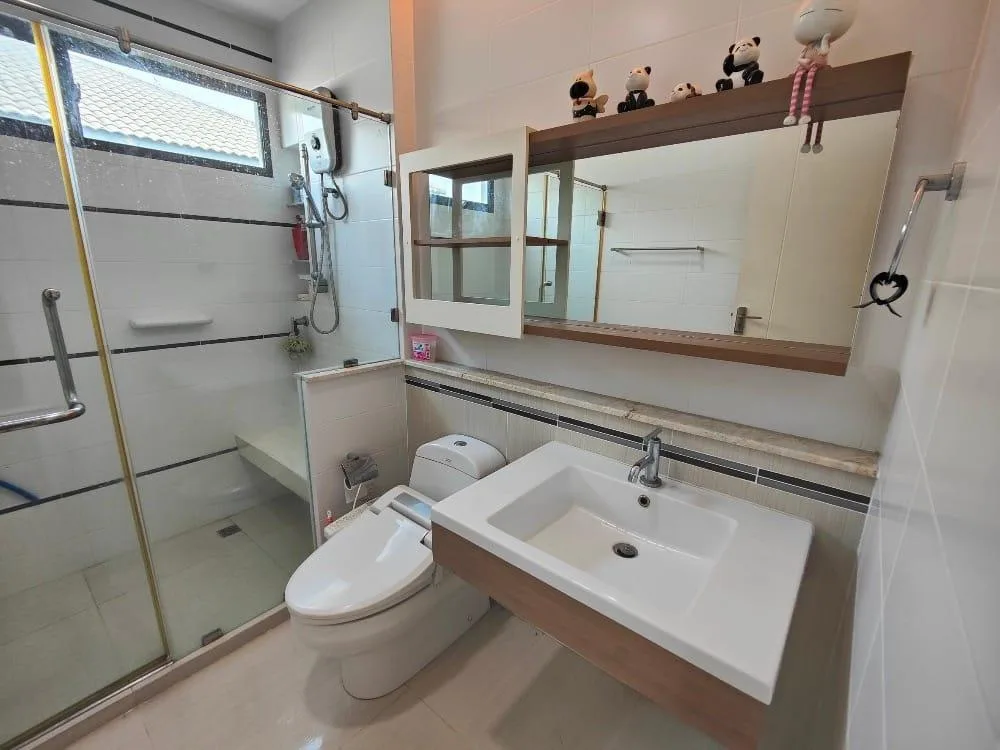 Property photos for Mantana Lake Watcharapol