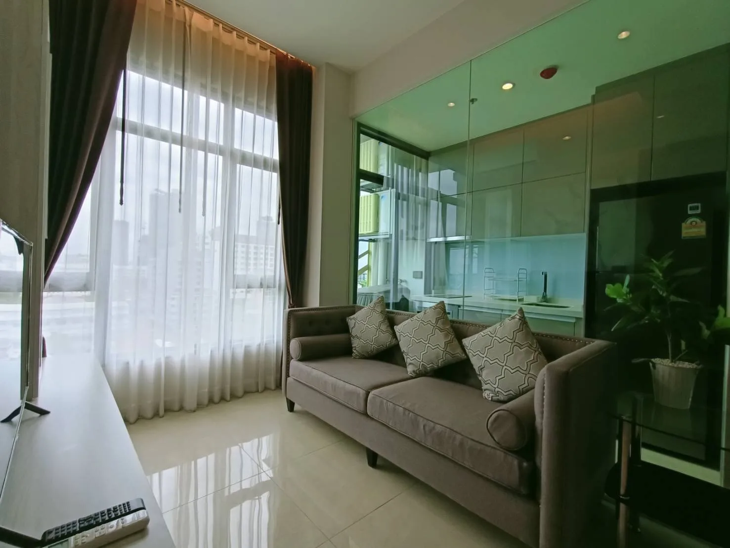 Property photos for Mayfair Place Sukhumvit 50