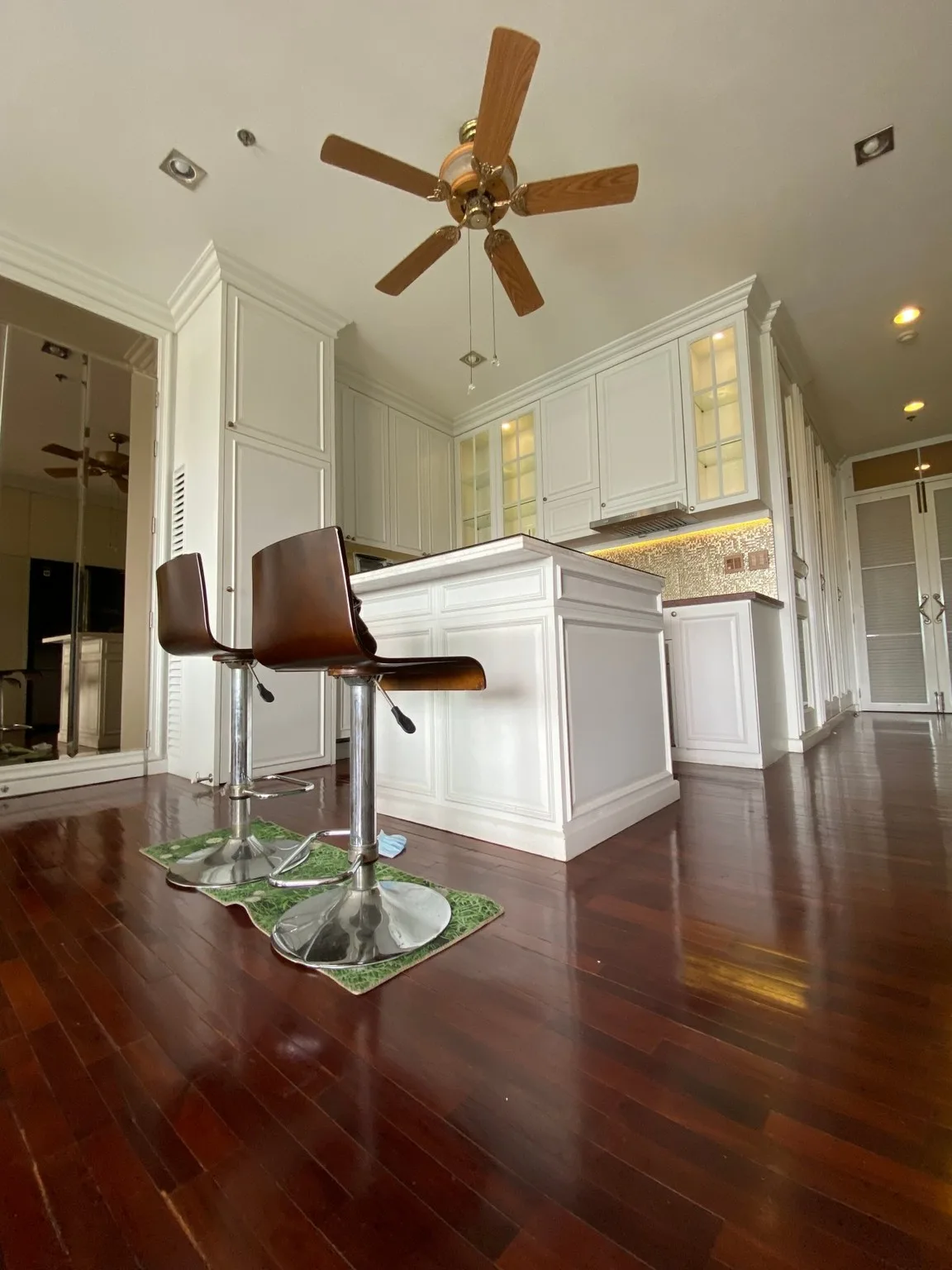 Property photos for Baan Klang Krung Siam - Pathumwan