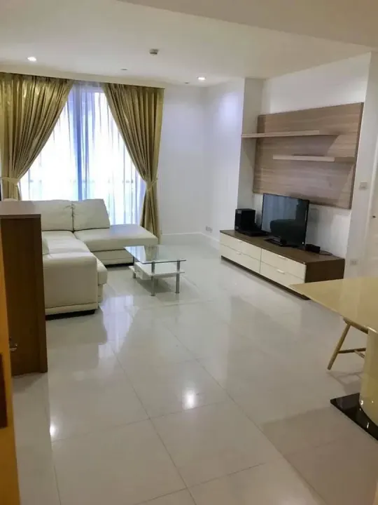 Property photos for Aguston Sukhumvit 22