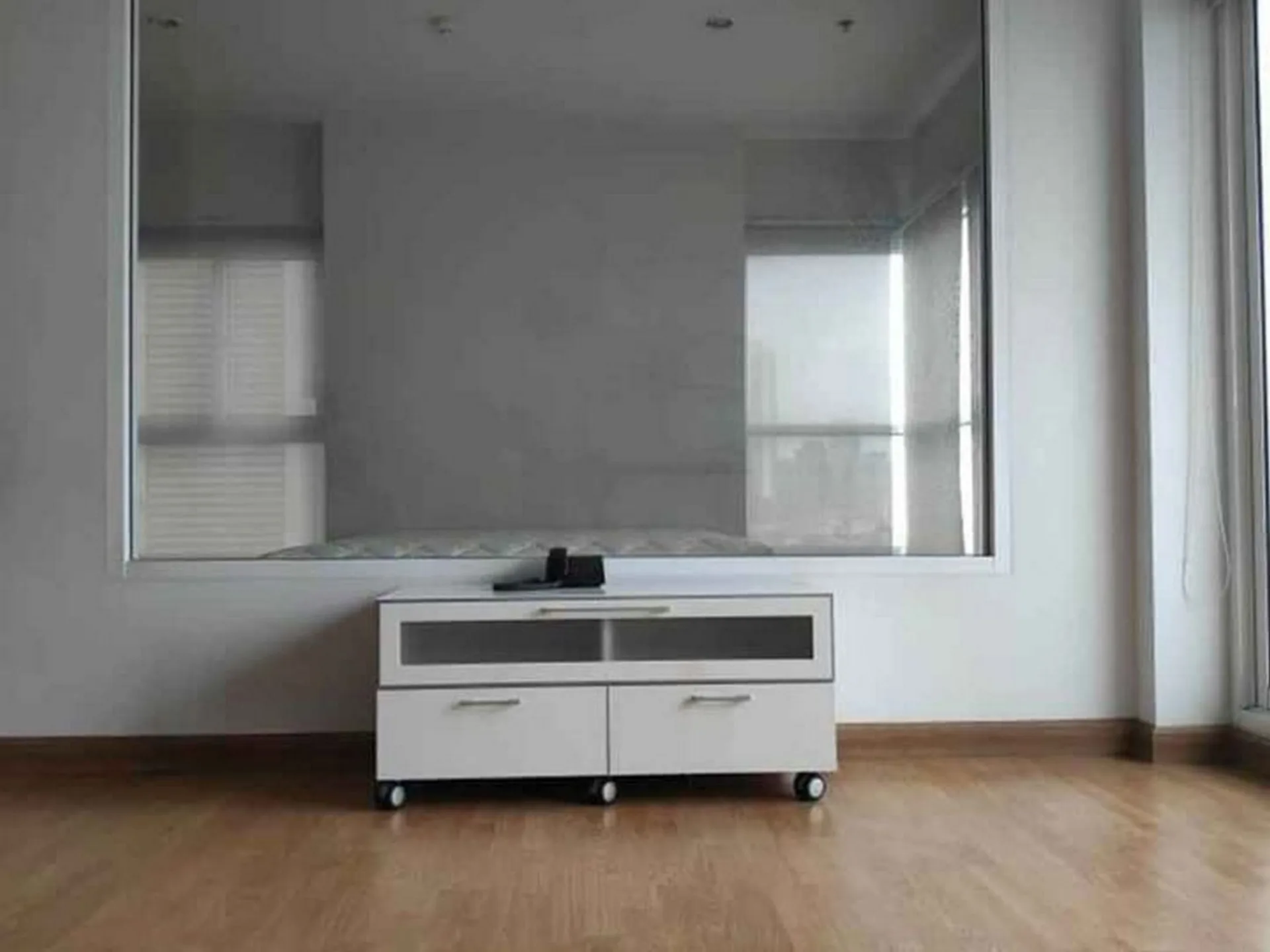 Property photos for The Parkland Grand Taksin