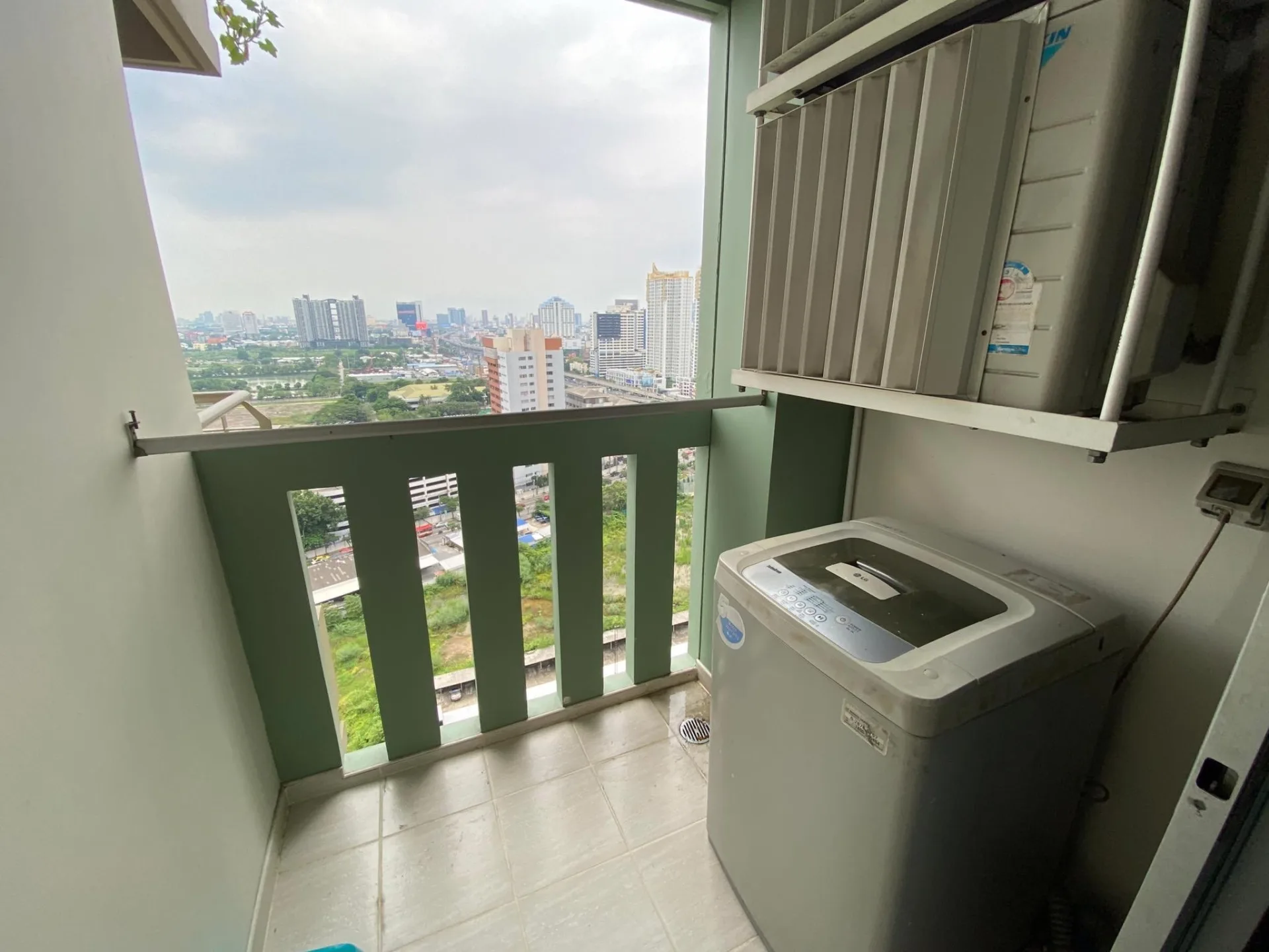 Property photos for Lumpini Place Rama IX - Ratchada