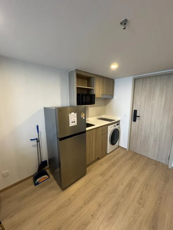 Property photos for Life Rama 4 - Asoke