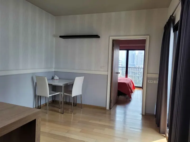 Property photos for Noble Revent