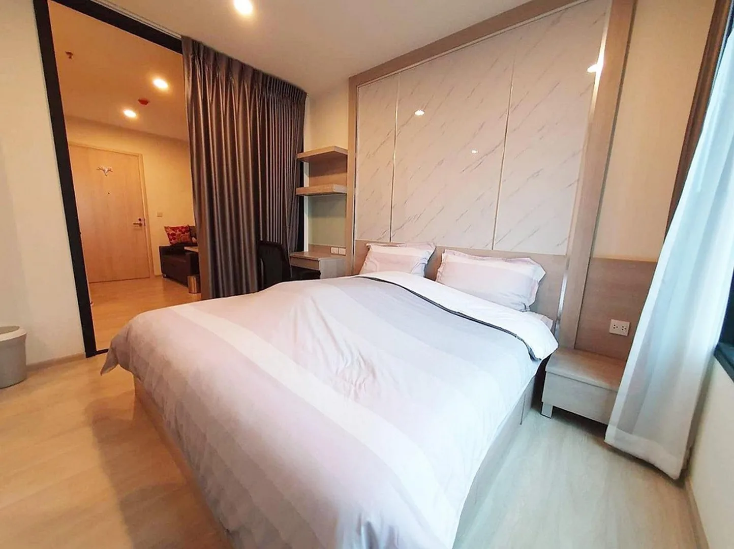 Property photos for Life Asoke