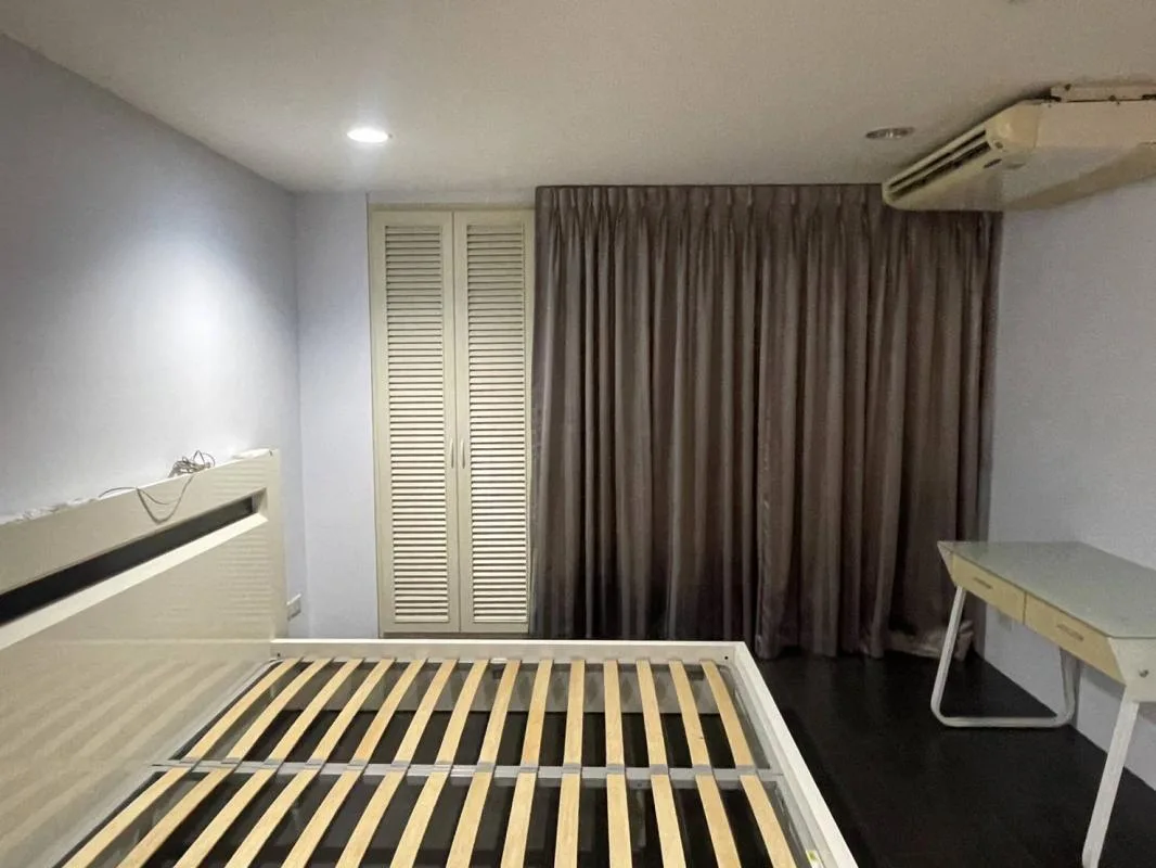 Property photos for Asoke Tower