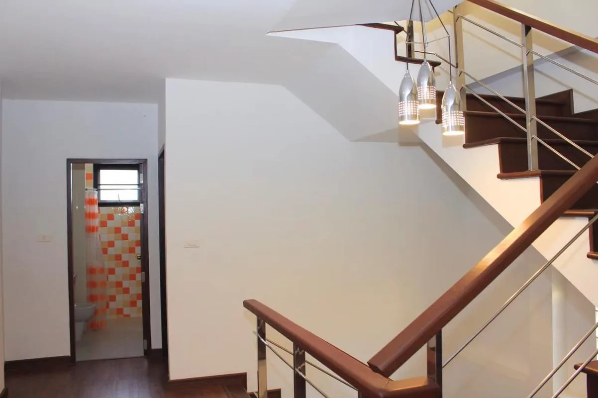Property photos for Townhouse Soi Aree Samphan 7