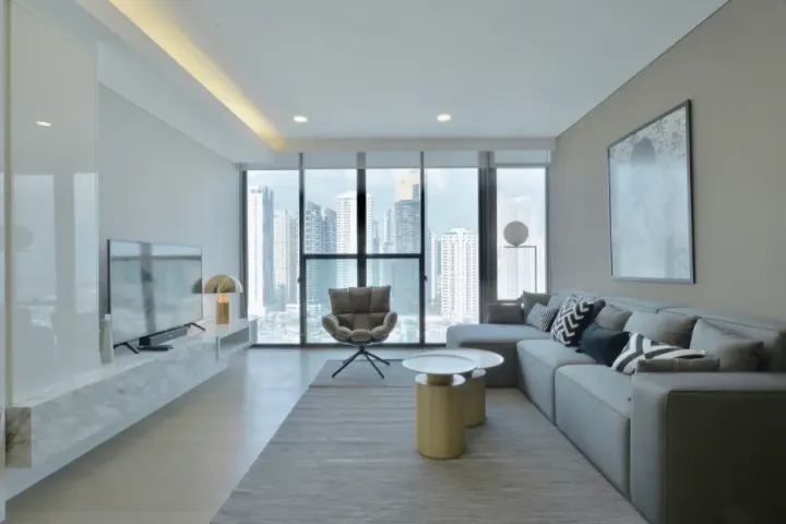 Property photos for Siamese Exclusive Queens
