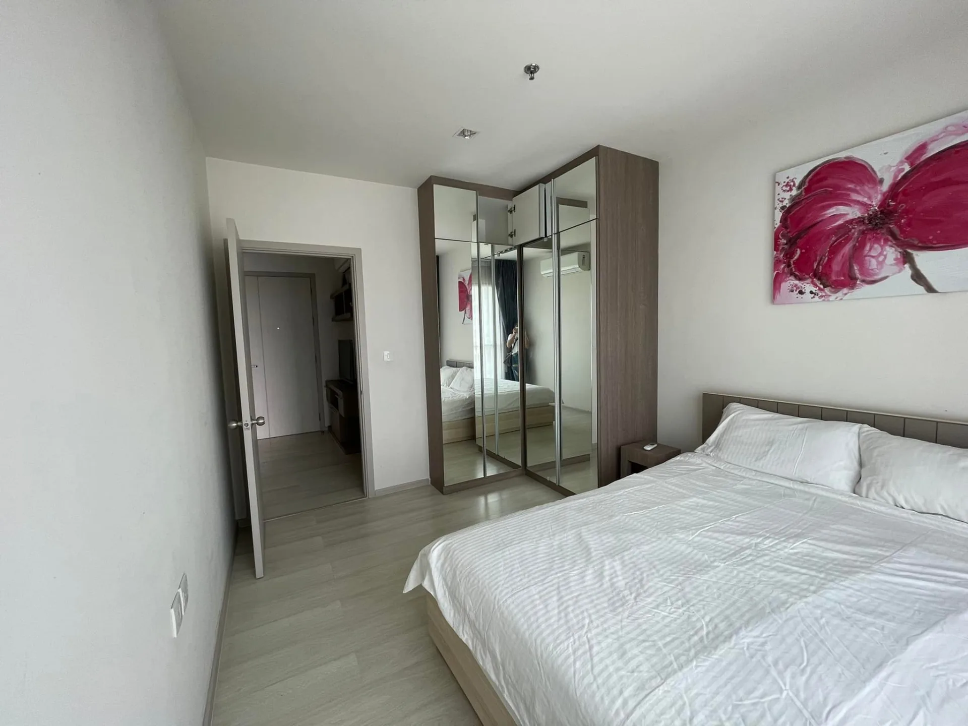 Property photos for Life Sukhumvit 48