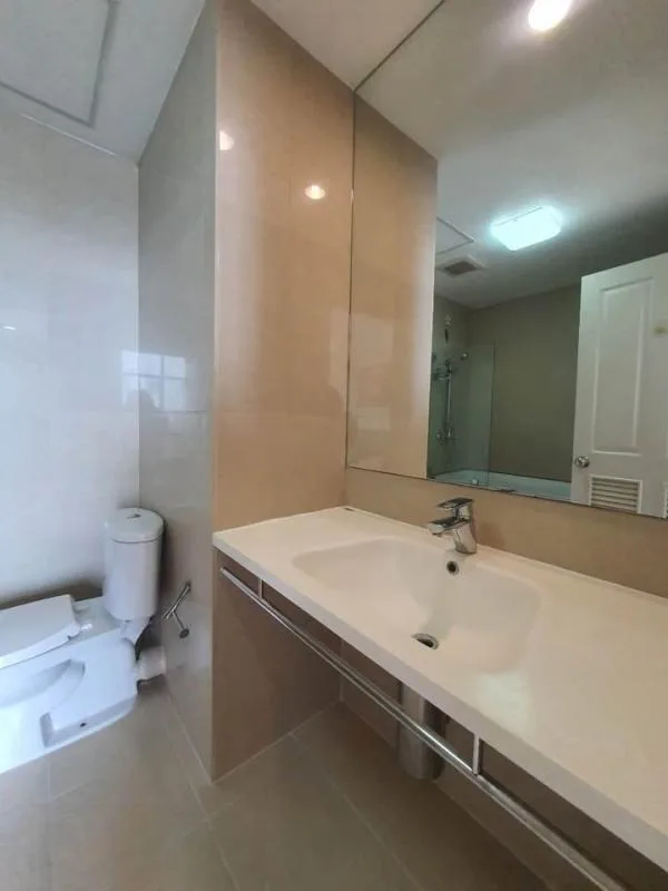 Property photos for Baan Sathorn Chaopraya