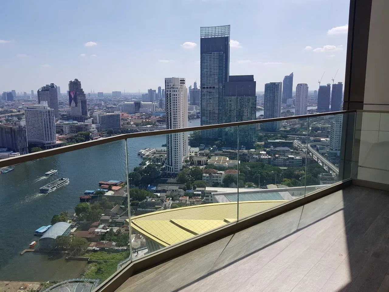 Property photos for Magnolias Waterfront Residences