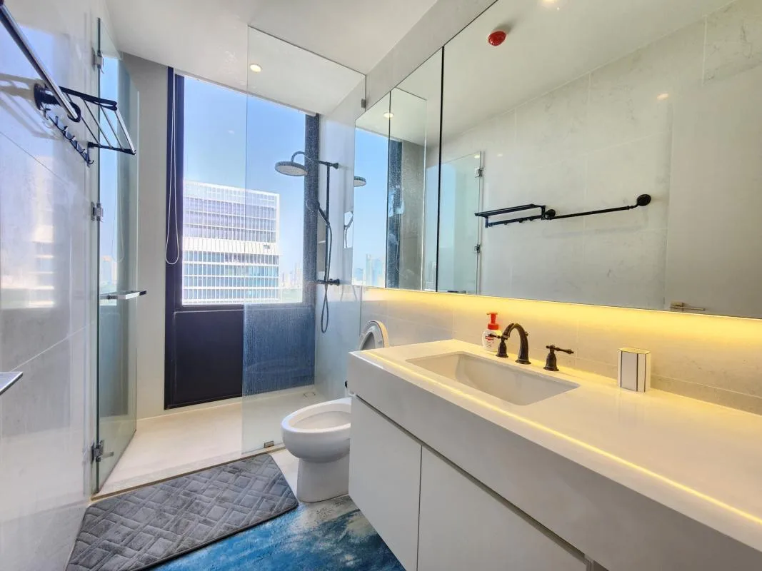 Property photos for Muniq Langsuan