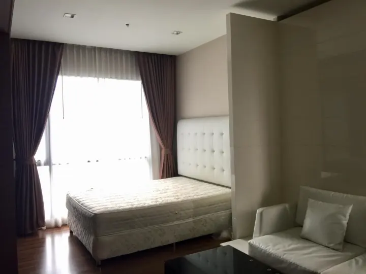 Property photos for Ivy Ampio