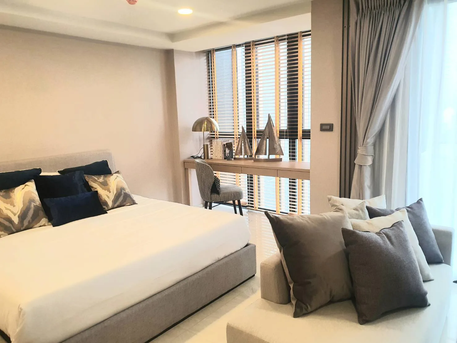 Property photos for Walden Asoke