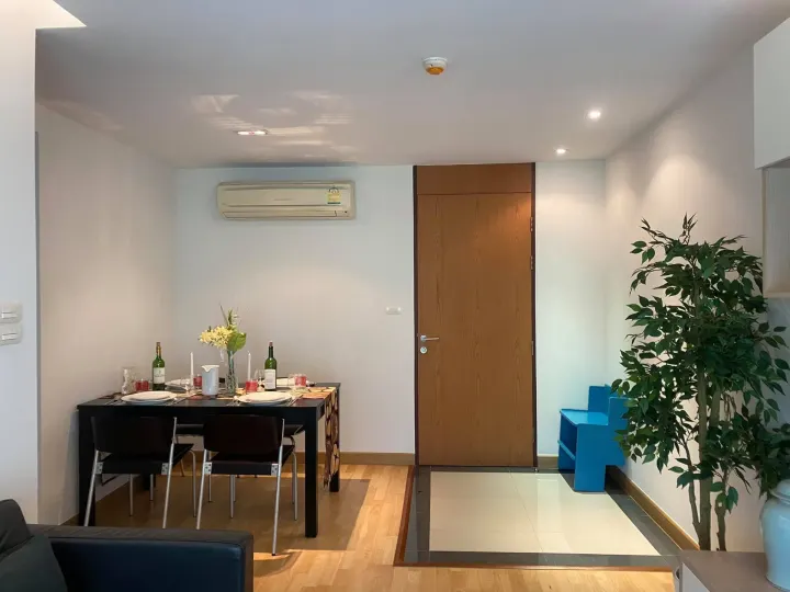 Property photos for Residence 52