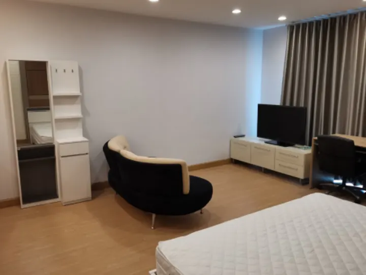 Property photos for Sathorn Gardens