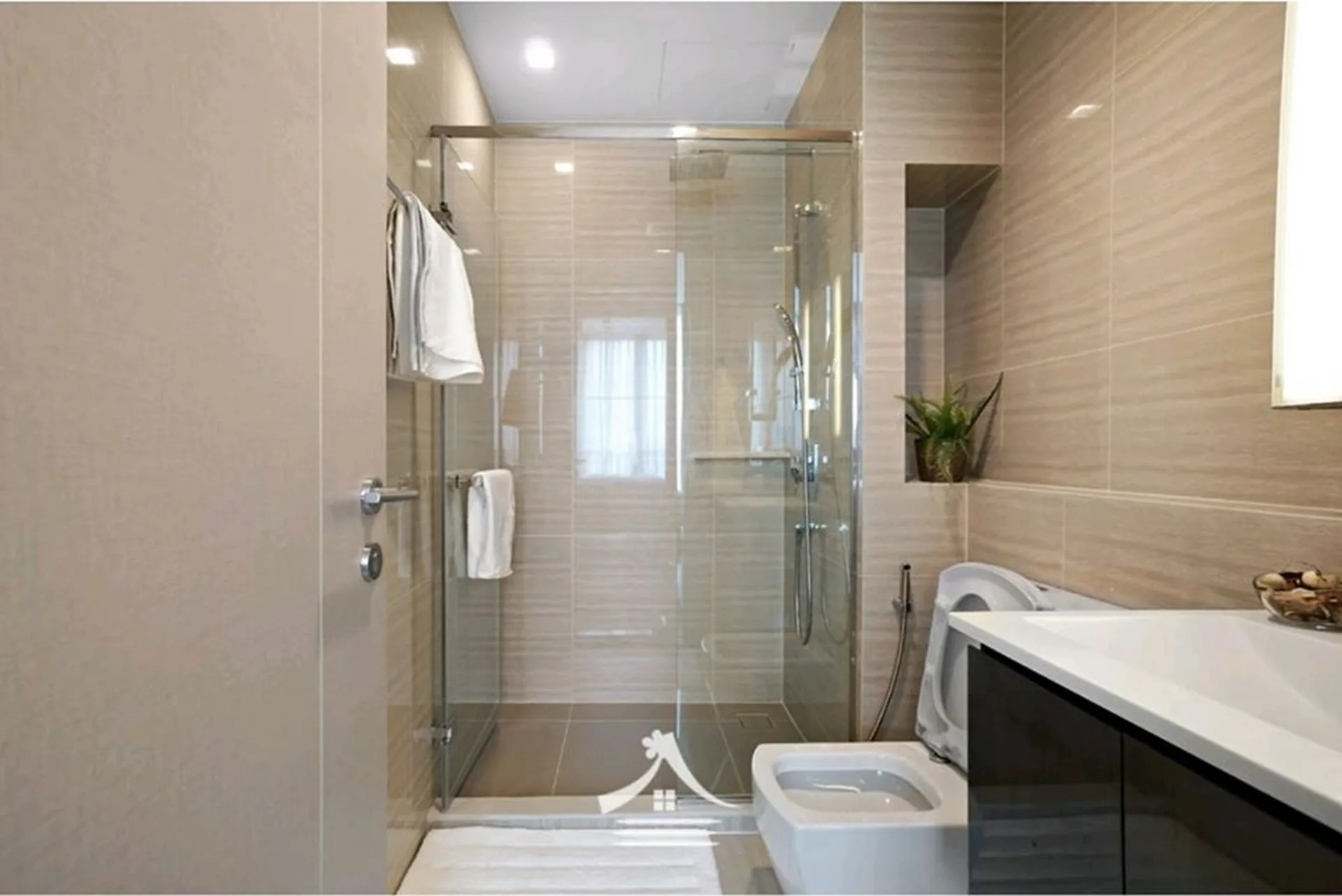 Property photos for The Line Asoke - Ratchada
