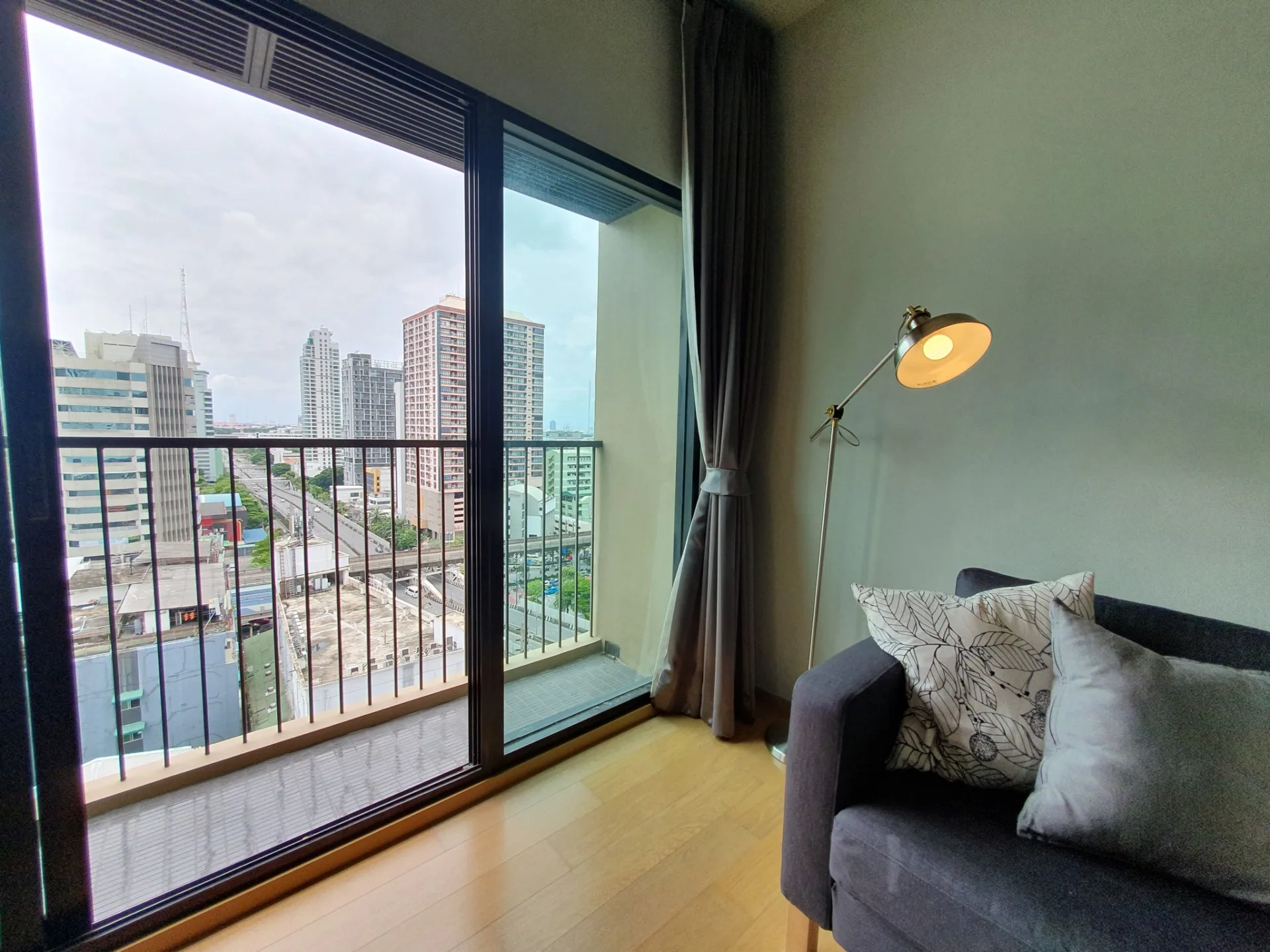 Property photos for Noble Revent