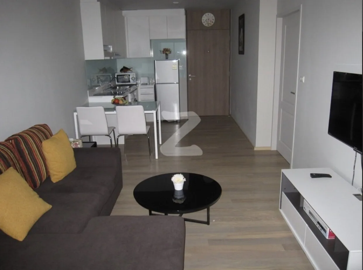 Property photos for Noble Refine