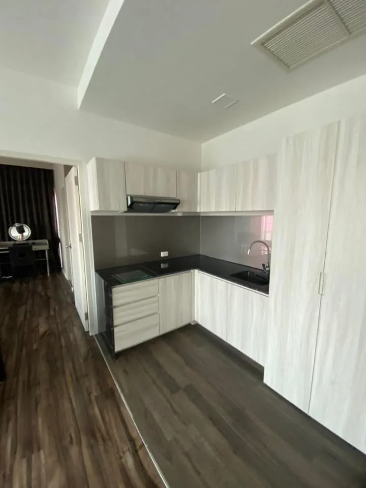 Property photos for Noble Reveal