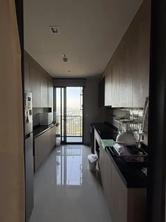 Property photos for The Line Wongsawang