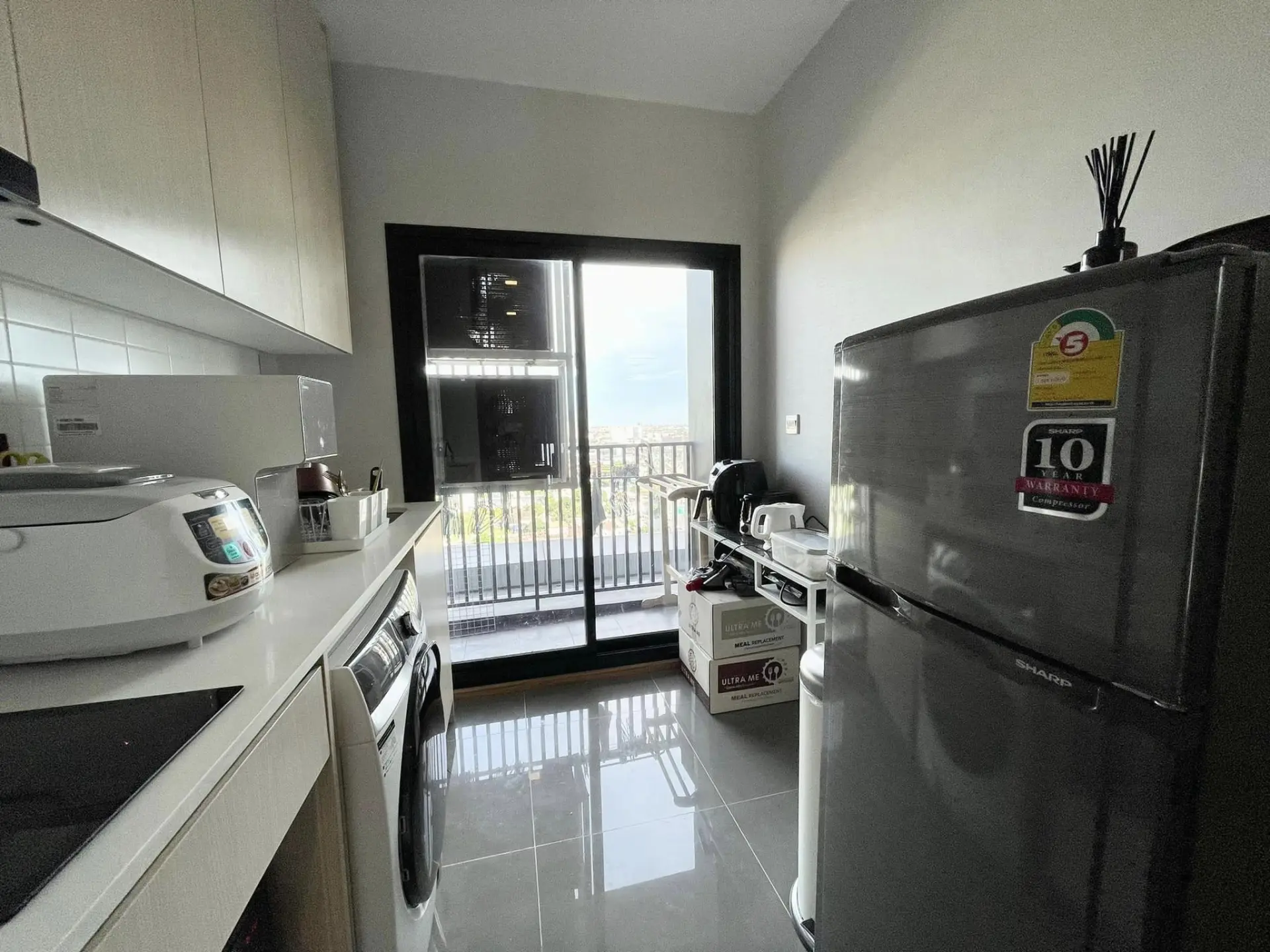 Property photos for Metris Rama 9-ramkhamhaeng