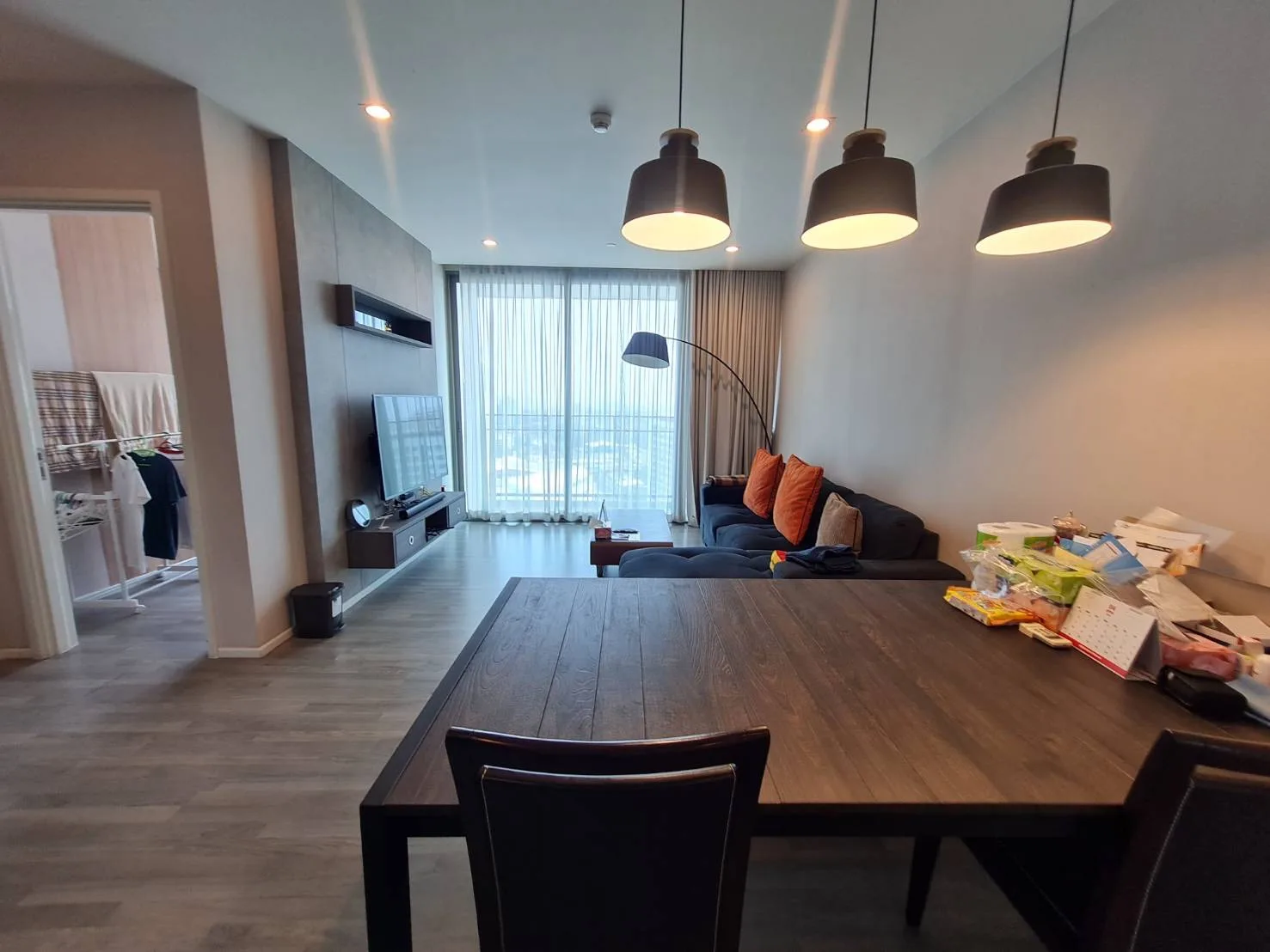 Property photos for The Room Sukhumvit 69