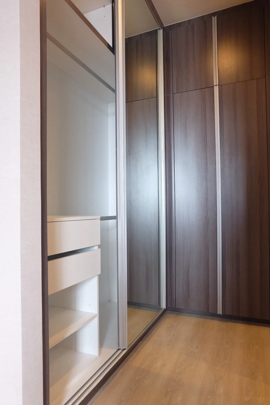 Property photos for Quinn Condo Ratchada