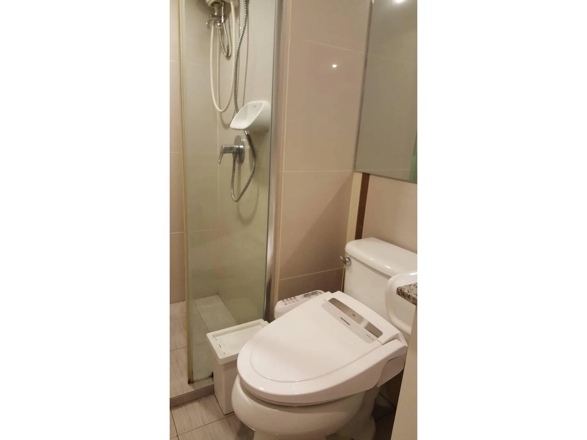 Property photos for Zenith Place  Sukhumvit 71