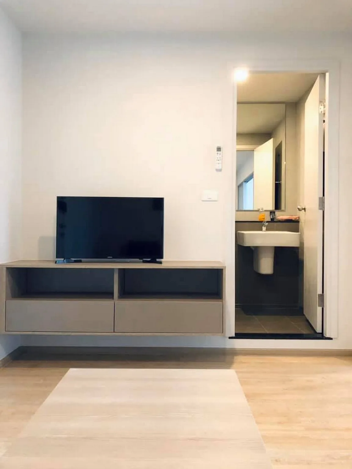 Property photos for Elio Del Moss Phaholyothin 34