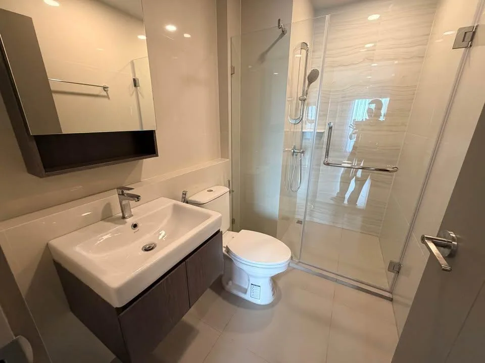 Property photos for Aspire Onnut Station