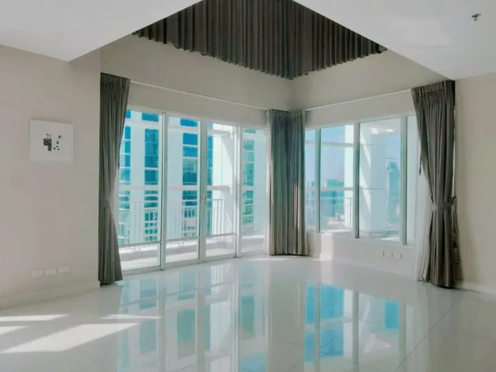 Property photos for Baan Rajprasong