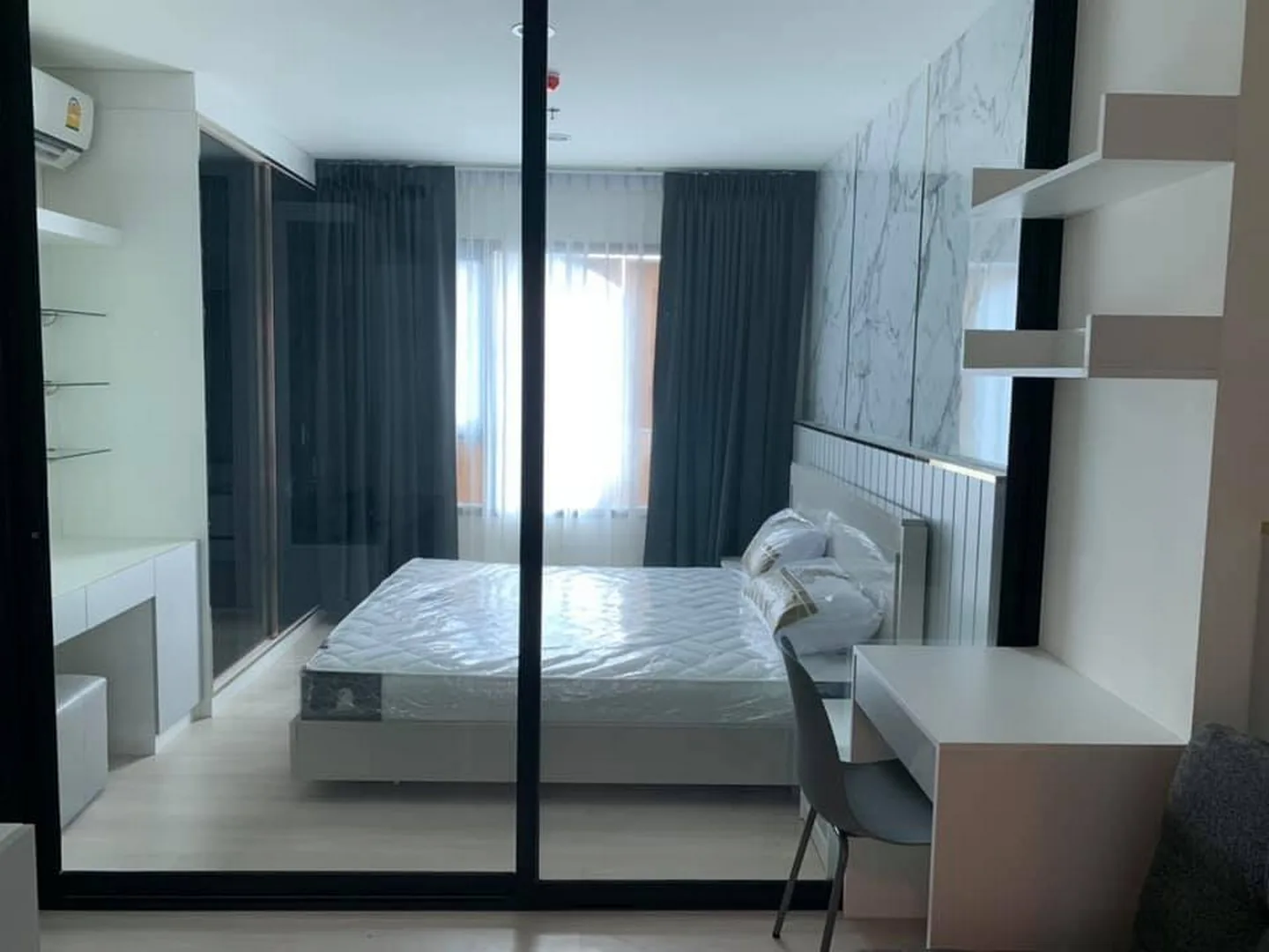 Property photos for Life Asoke
