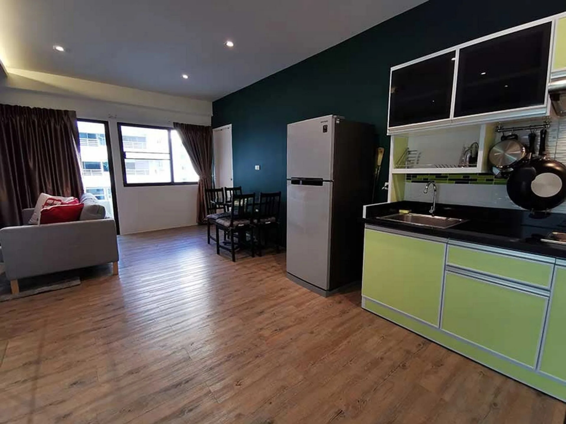 Property photos for Saranjai Mansion