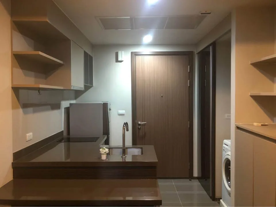 Property photos for Onyx Phaholyothin