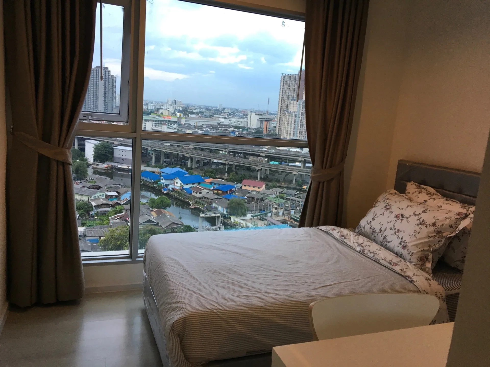 Property photos for Aspire Sukhumvit 48