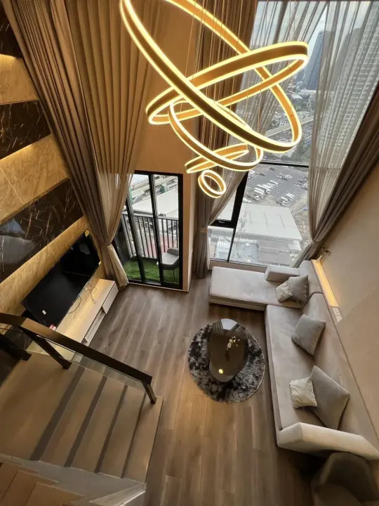 Property photos for Knightsbridge Space Ratchayothin