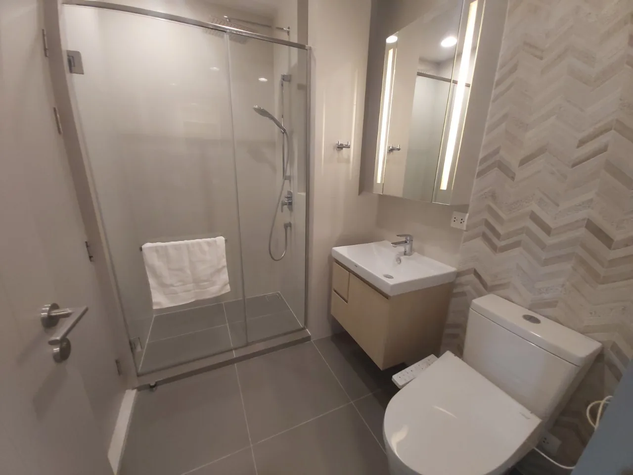 Property photos for OKA HAUS Sukhumvit 36